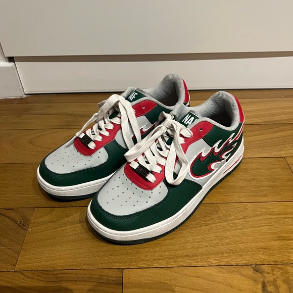 NAF Sneaker - Picture 4 of 8